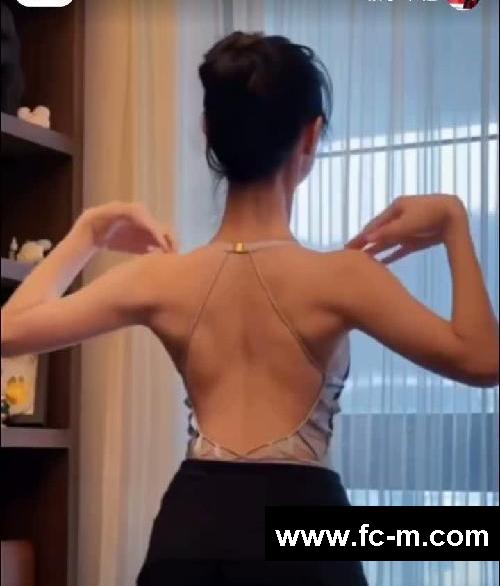跟着小鞠正确喝水❗️轻松变美变苗条❗️