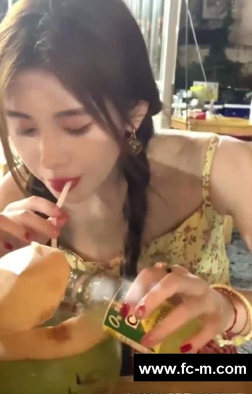 鞠婧祎/赵露思/虞书欣亲测!喝水心机甩肉!