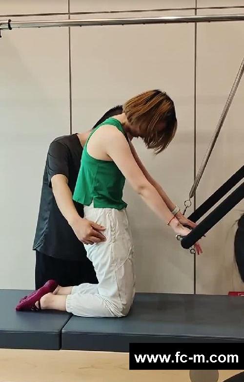 挺拔身姿养成｜紧致下颌线+美背塑形攻略