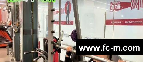 200斤胖子健身房30-60天怎么练肚子不留皮