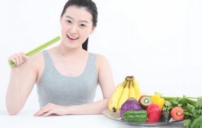 产后怎么减肥，应先解决水肿和便秘问题